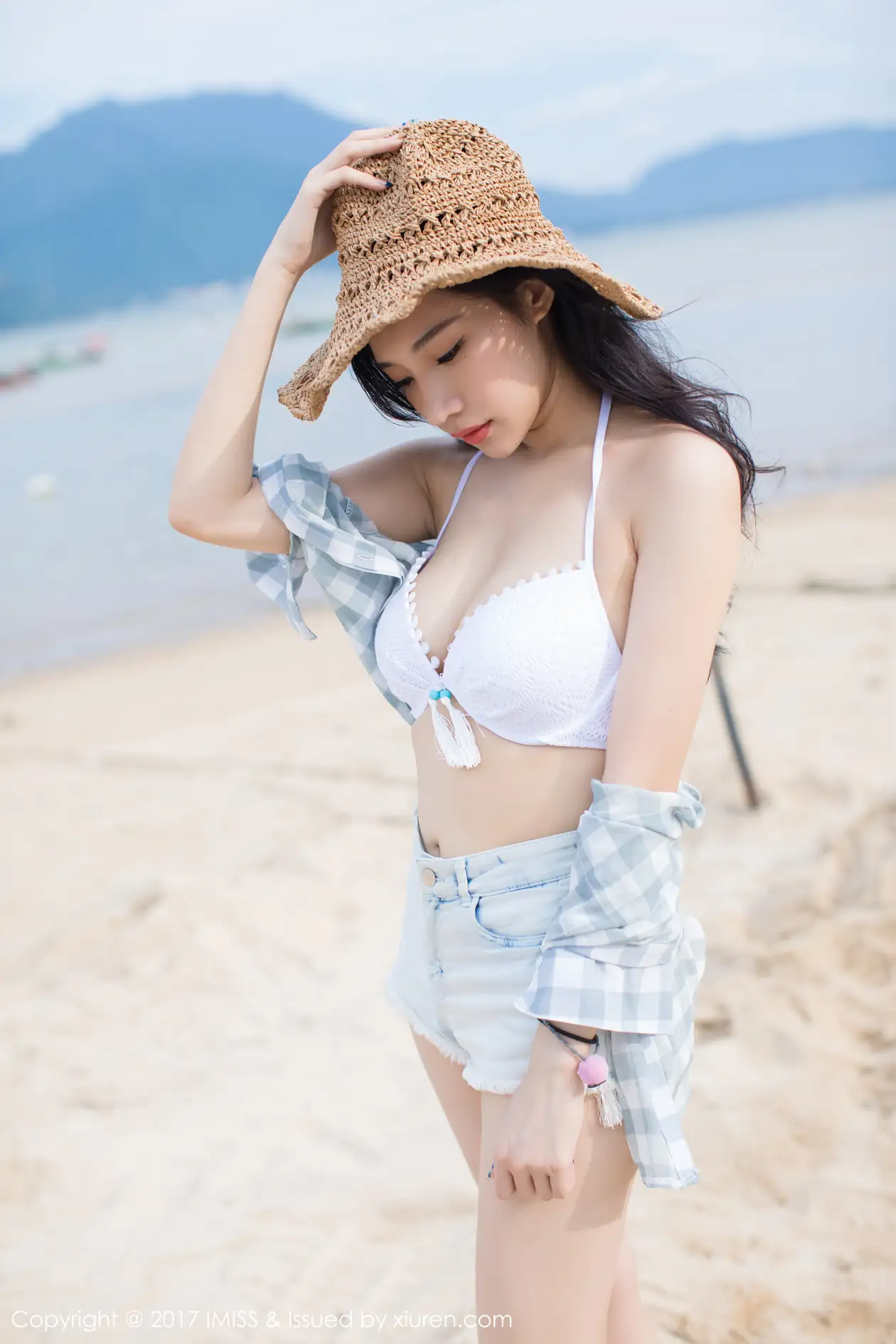 [爱蜜社] 2017.08.28 VOL.182 小狐狸Sica#[46P]-1
