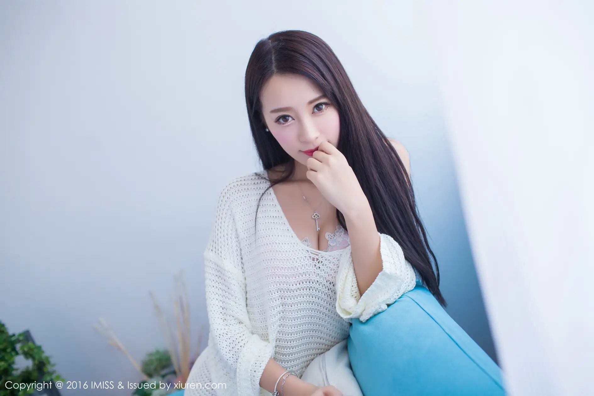 [爱蜜社] 2016.11.01 VOL.137 王曼妮好Q#[46P]-1