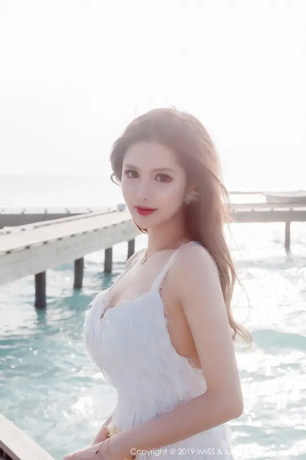 [爱蜜社] 2019.03.04 VOL.330 若彤boomboom#[41P]-1