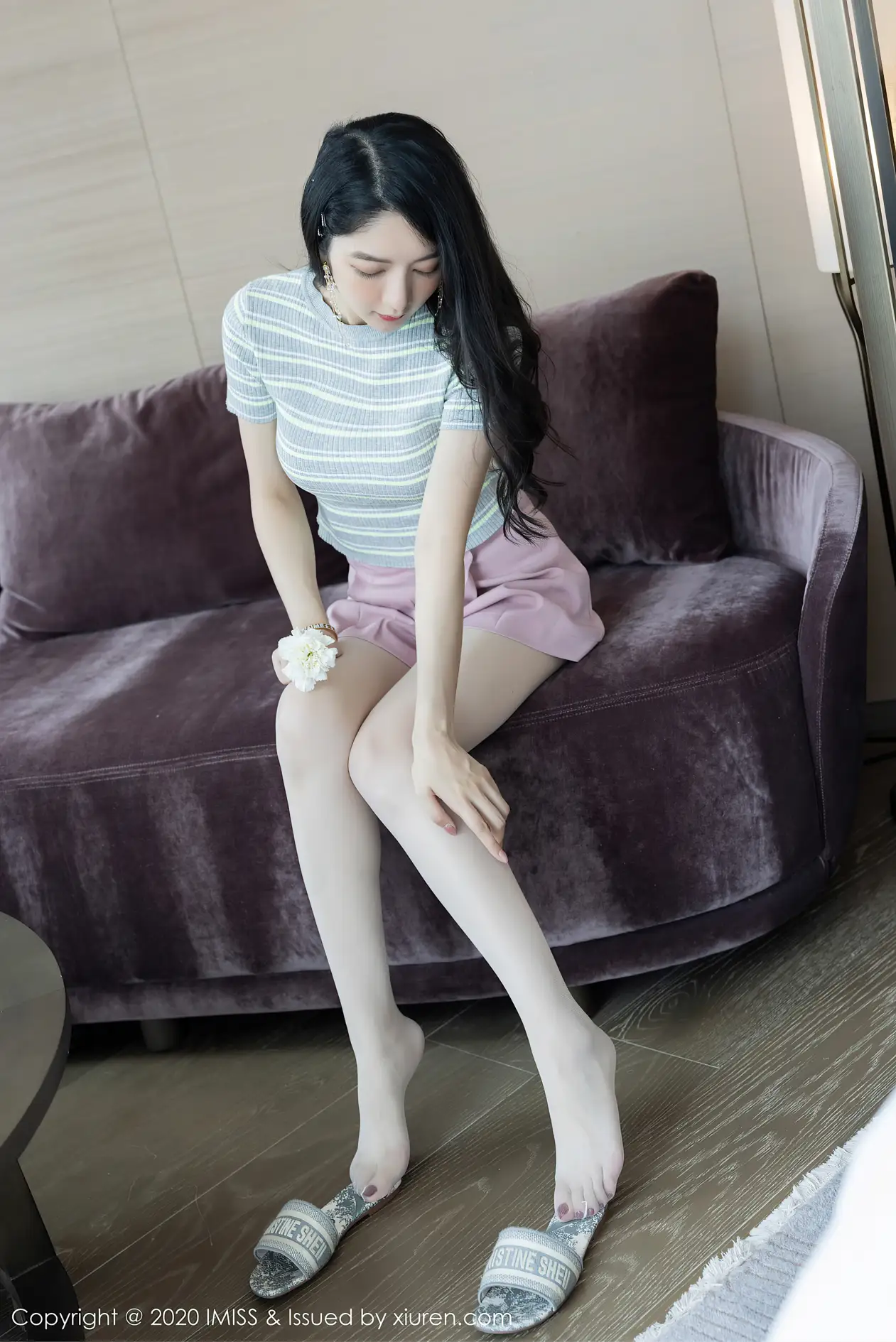 [爱蜜社] 2020.11.23 VOL.526 Angela小热巴#[43P]-1