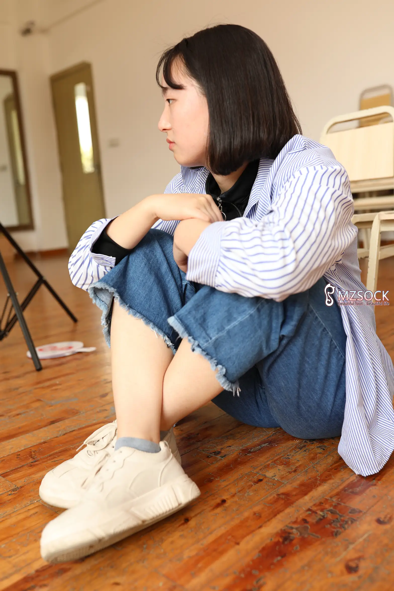 [爱美足] 爱美足 NO.001 肖弧#[74P]-7