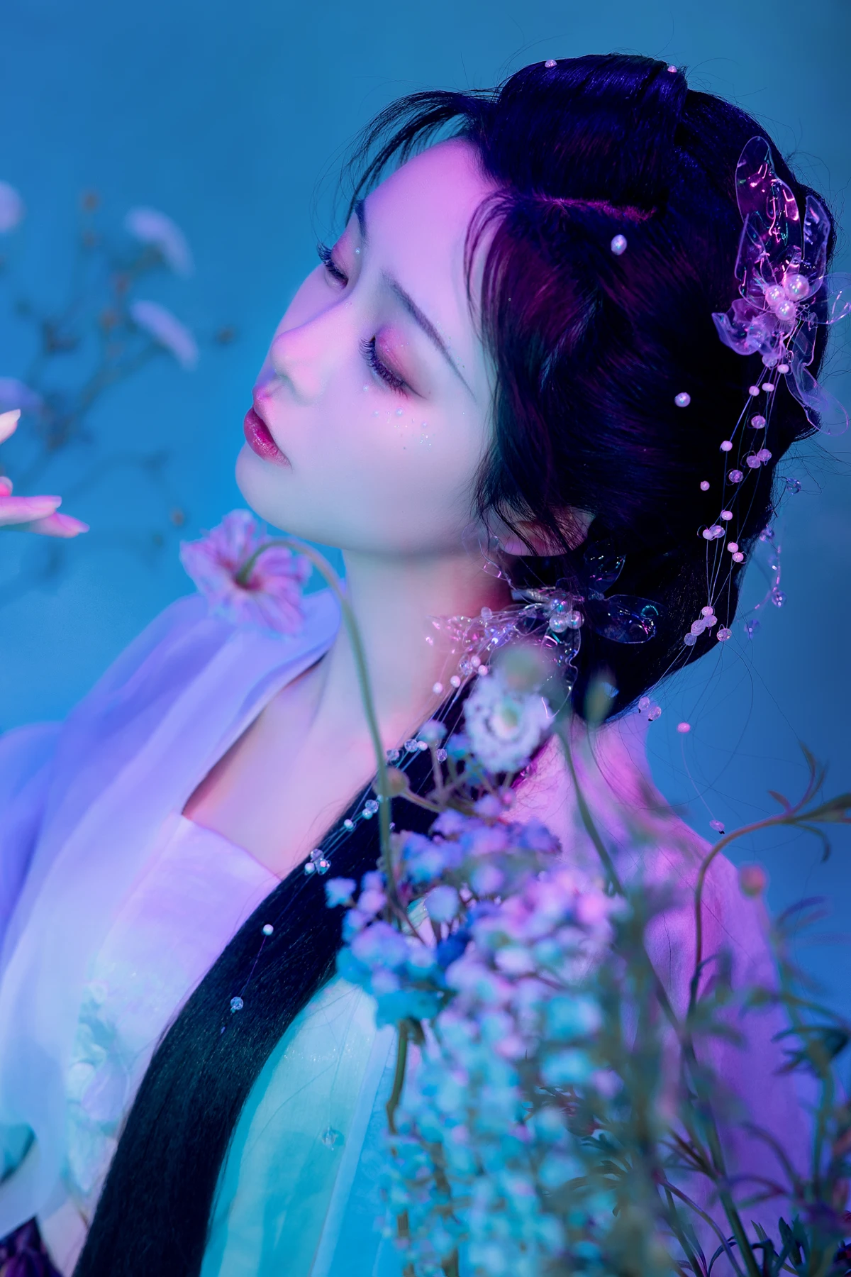 [艺图语] 2023.01.10 Vol.2885 – 她是那一抹蓝 怀里猫ovo#[23P]-2