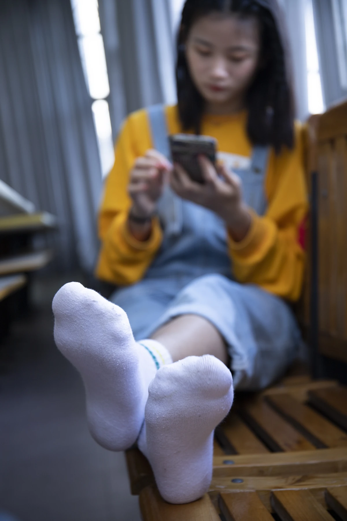 [爱美足] NO.019 刁钻的角度 四川妹子琳琳教室秀美脚 南国足艺#[121P]-10
