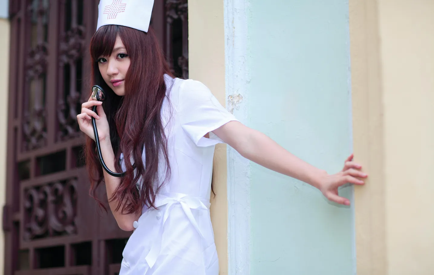 [爱美足] NO.204 小雅 护士服丝袜高跟美腿 街拍#[70P]-2