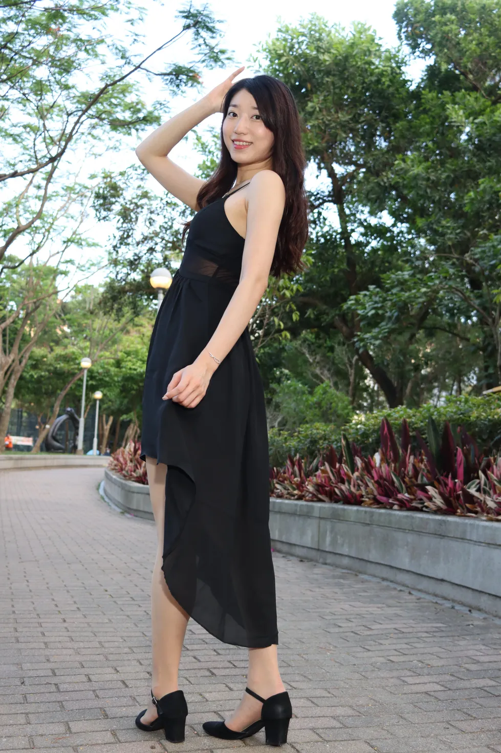 [爱美足] NO.106 吴小葵 公园黑色长裙 街拍#[61P]-7