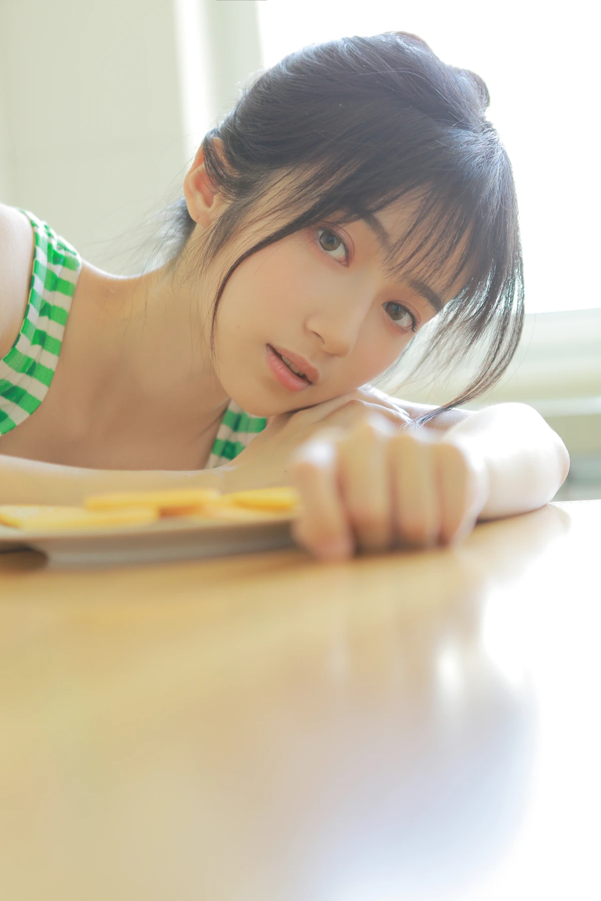[艺图语] 2022.12.30 Vol.2796 – 青提时光 月半了吧#[24P]-1