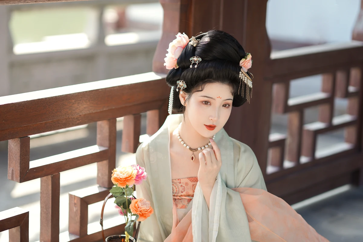 [艺图语] 2023.01.31 Vol.2939 在大唐，她是荣耀的象征 我是金儿呀#[25P]-10