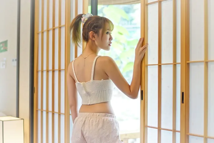 [爱美足] NO.223 涵涵 和室小短裤 街拍#[50P]-6