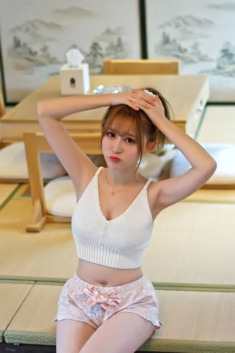 [爱美足] NO.223 涵涵 和室小短裤 街拍#[50P]-5