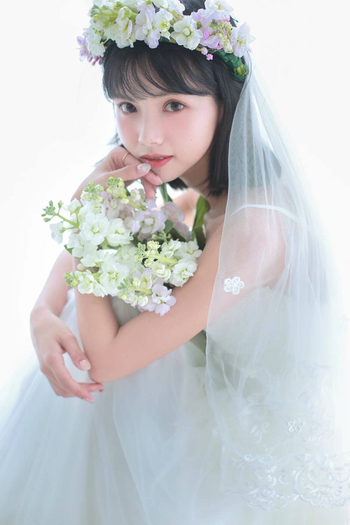 [艺图语] 2023.01.10 Vol.2880 – 花的嫁纱 猫梓子#[22P]-9