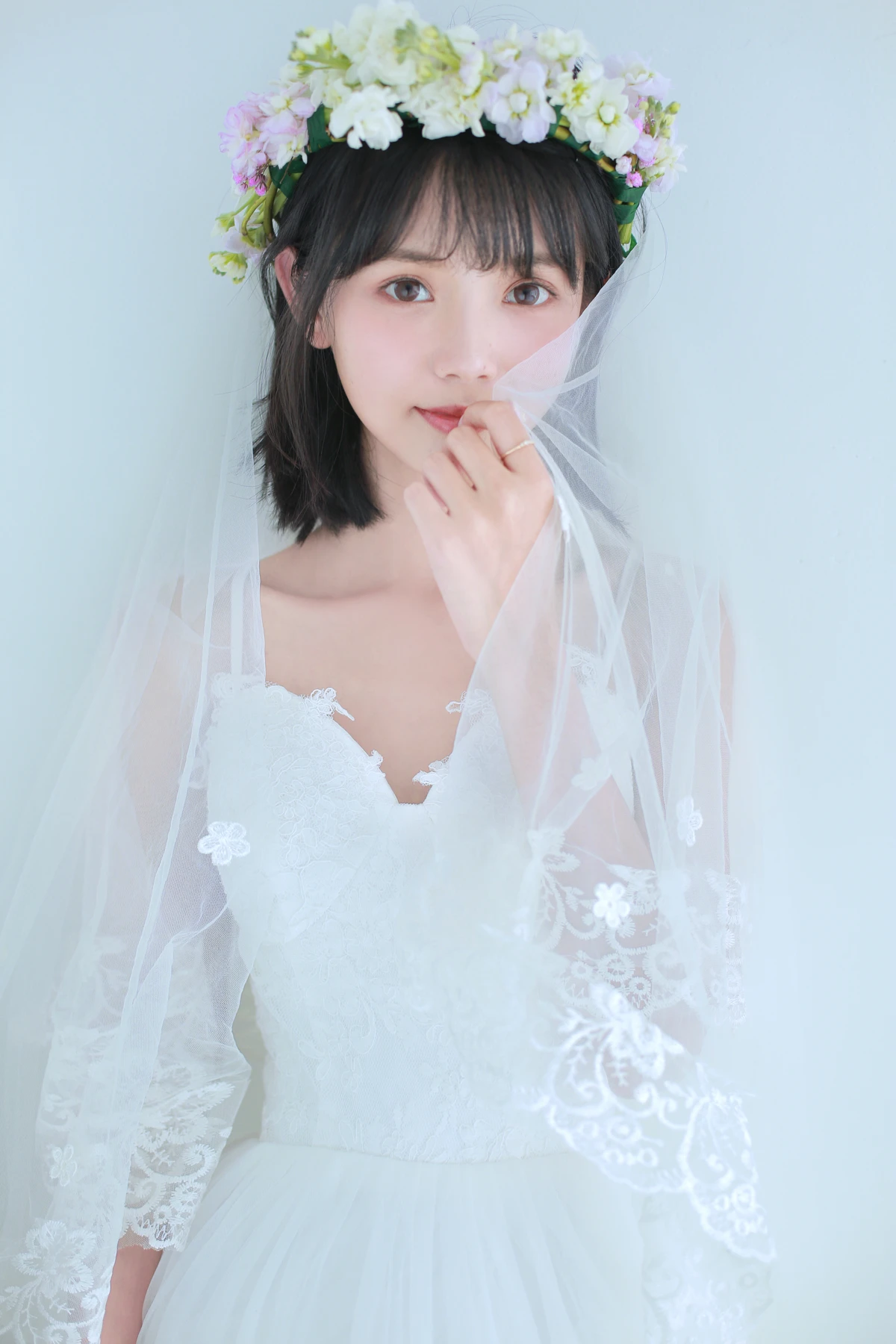 [艺图语] 2023.01.10 Vol.2880 – 花的嫁纱 猫梓子#[22P]-3