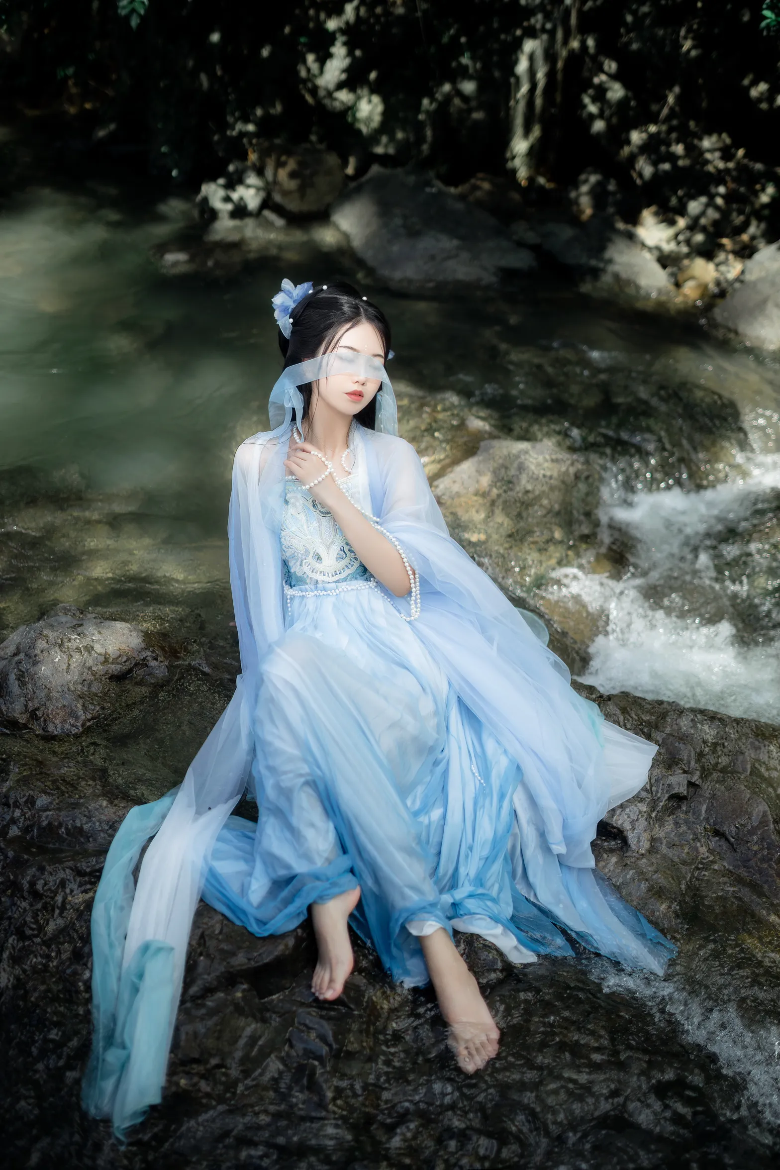 [艺图语] 2022.12.07 Vol.2622 – 小蚌精 Bllc#[21P]-10