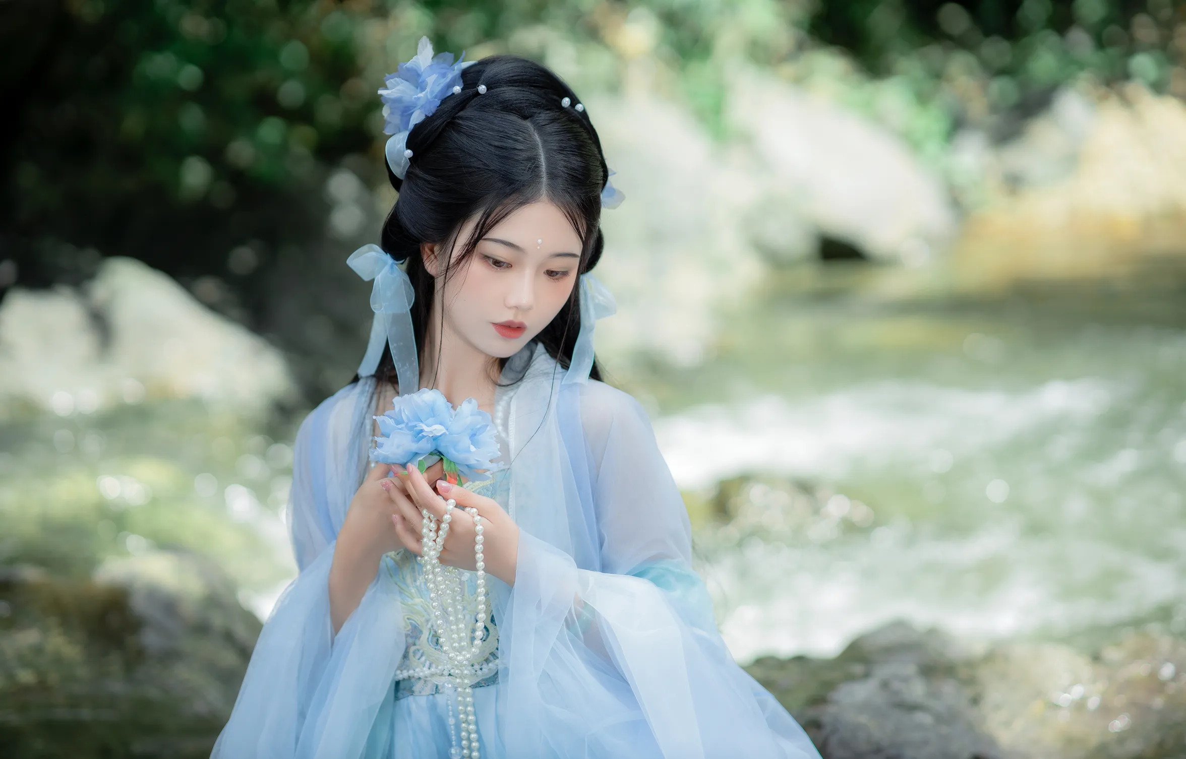 [艺图语] 2022.12.07 Vol.2622 – 小蚌精 Bllc#[21P]-4