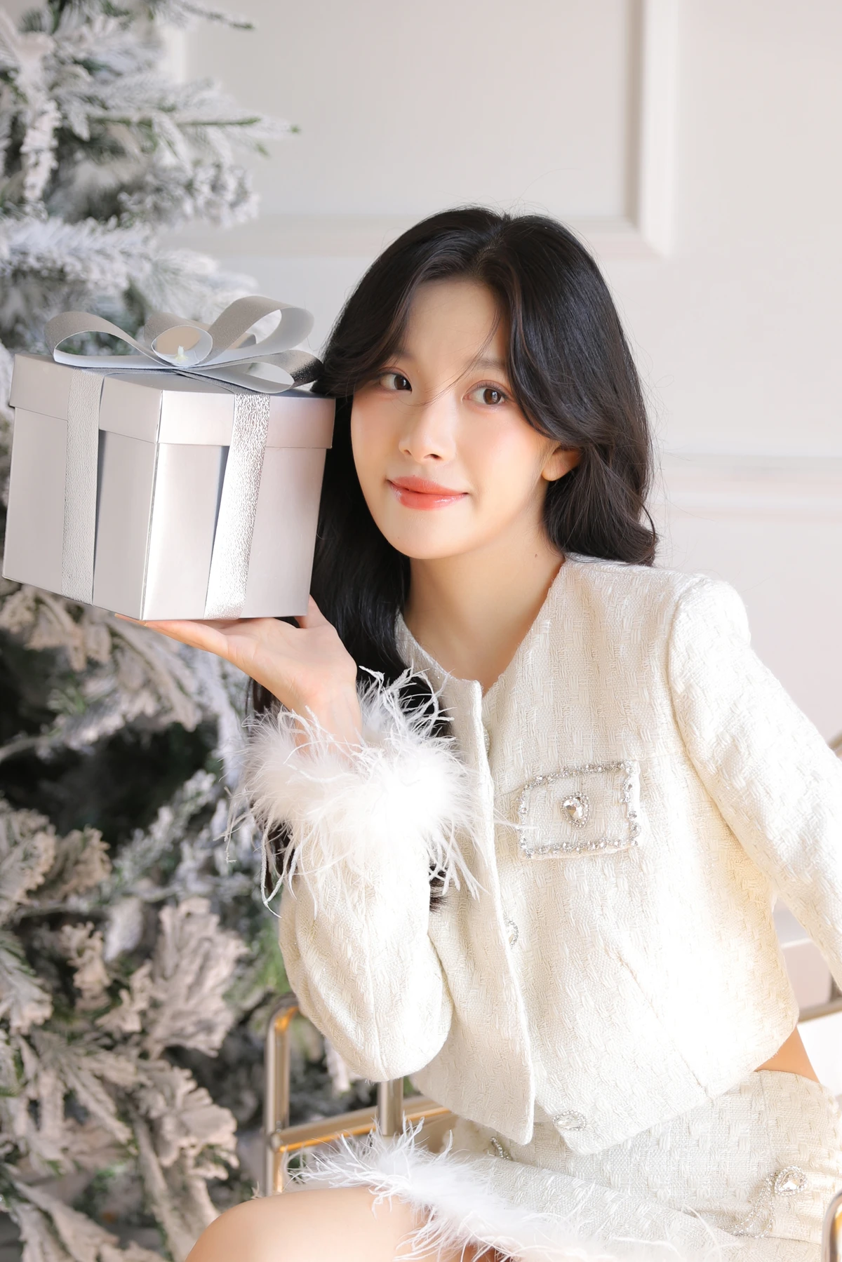 [艺图语] 2022.12.16 Vol.2693 – 山茶花 依欣Doris#[36P]-6