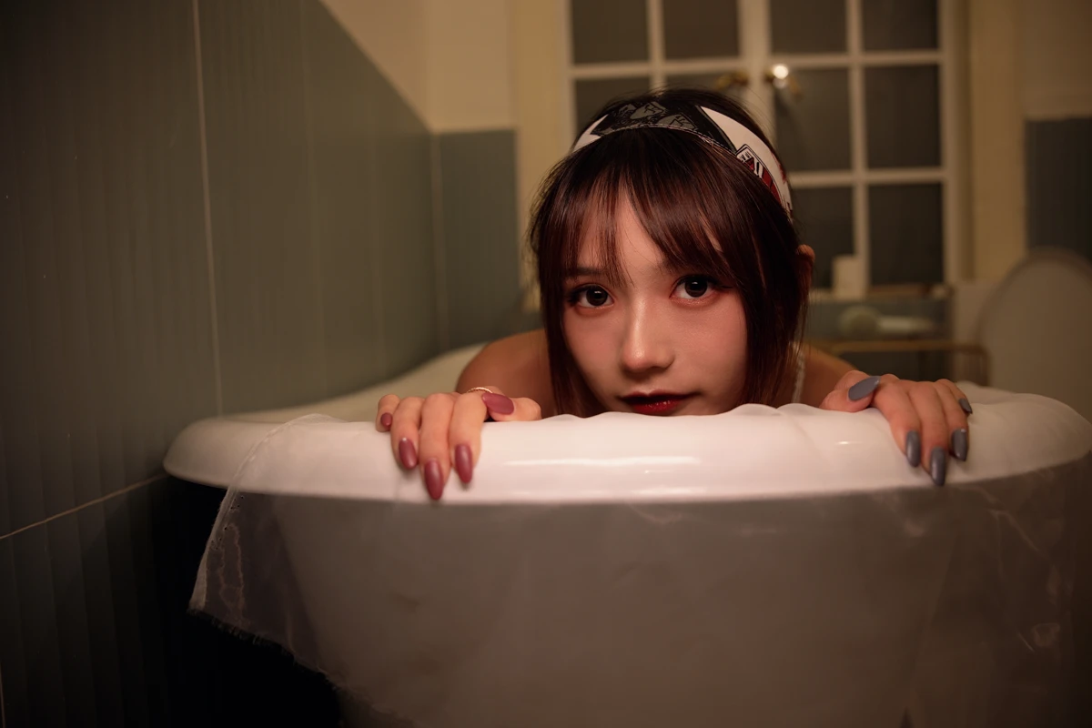 [艺图语] 2022.12.18 Vol.2709 – 晚秋思绪 兔子Zzz不吃胡萝卜#[21P]-1