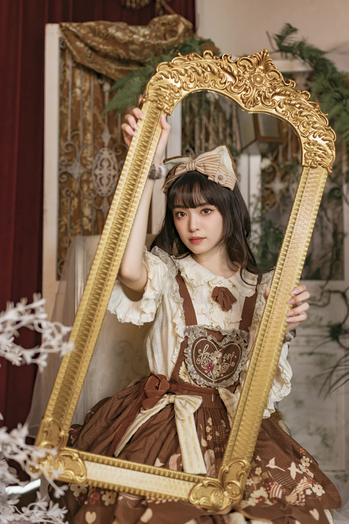 [艺图语] 2022.12.19 Vol.2714 – 猫系少女 酱酱#[22P]-9