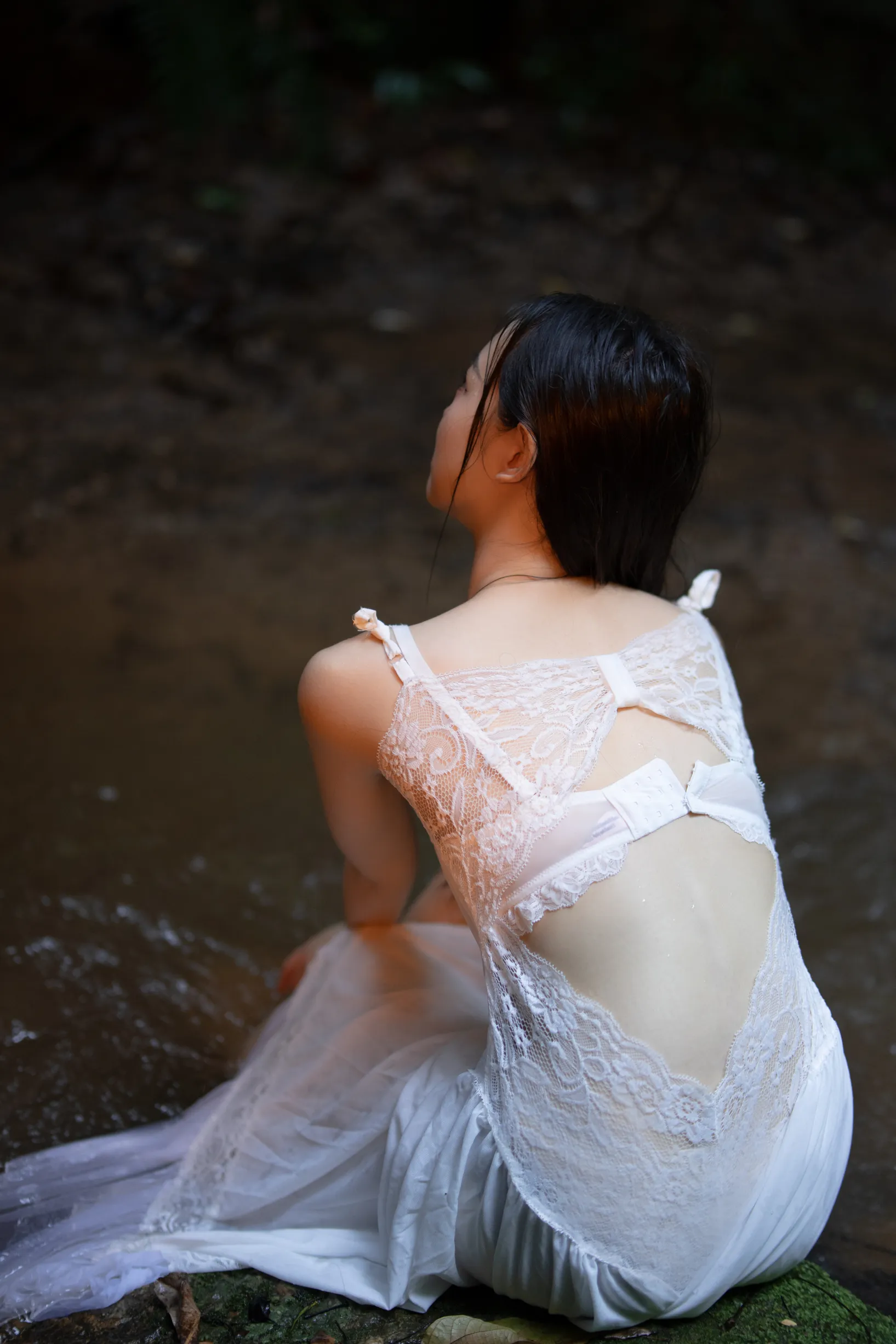 [艺图语] 2022.12.01 Vol.2574 – 溪水流光 QQ#[45P]-2