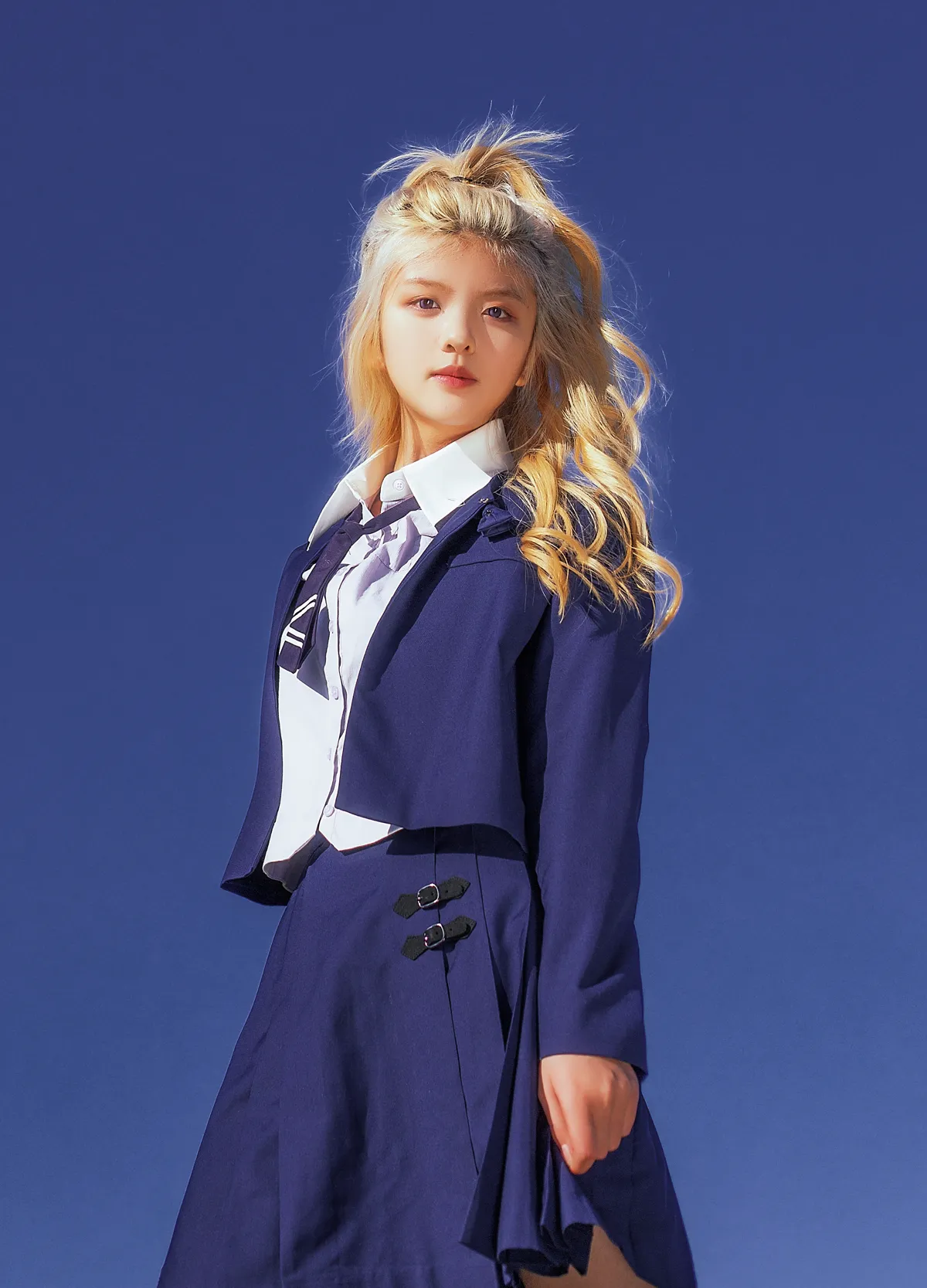 [艺图语] 2022.12.11 Vol.2649 – 芭比少女 笑死银#[22P]-3