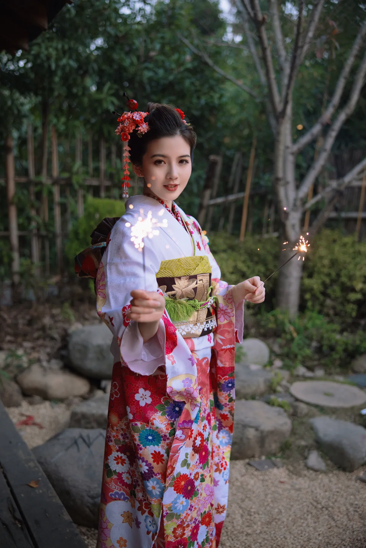 [艺图语] 2022.12.12 Vol.2661 – 和服少女 Dtifa丁小妮#[39P]-8