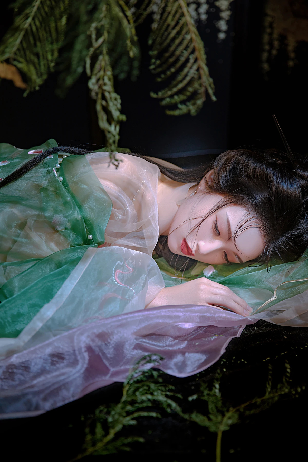 [艺图语] 2023.03.09 Vol.3035 庭芜绿 胖琦#[31P]-2