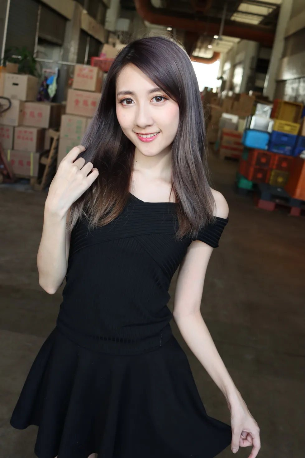 [爱美足] NO.140 Elaine Chung 连衣裙丝袜凉高美腿 街拍#[73P]-2