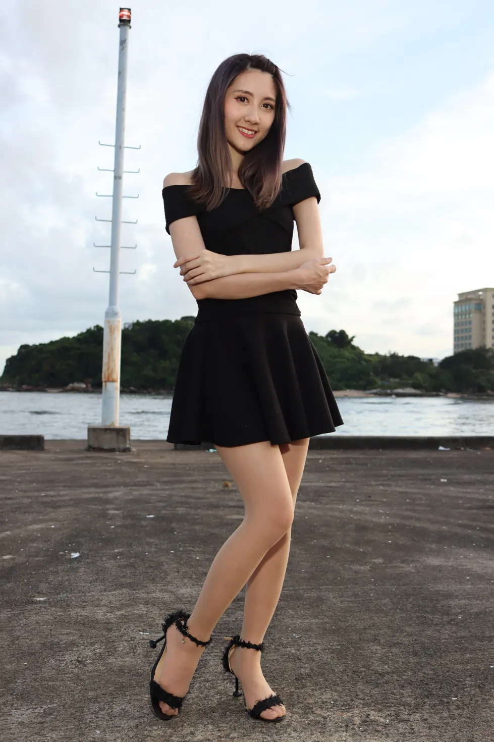 [爱美足] NO.140 Elaine Chung 连衣裙丝袜凉高美腿 街拍#[73P]-1