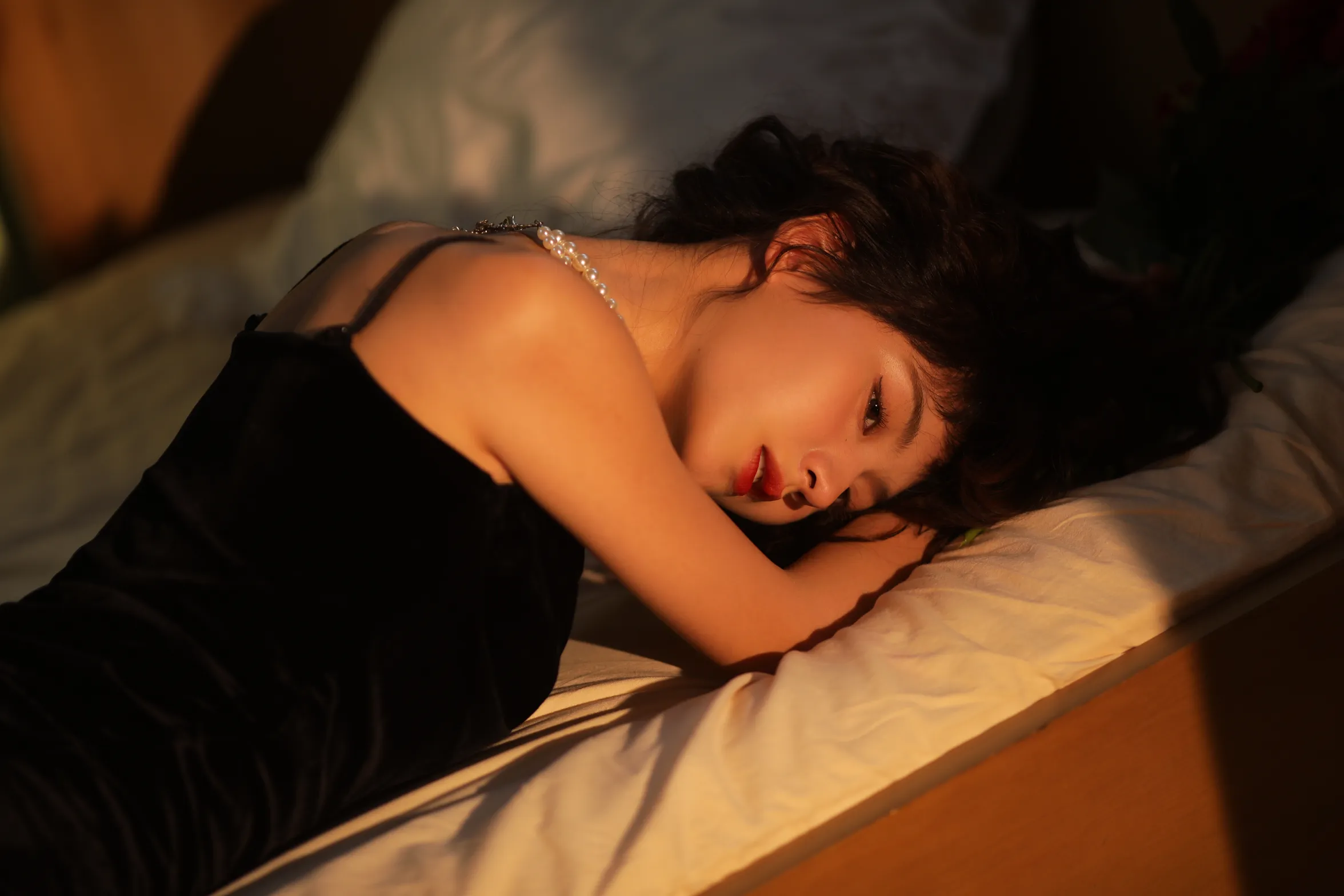 [艺图语] 2022.12.04 Vol.2594 – 黑色神秘 顾林x#[33P]-2