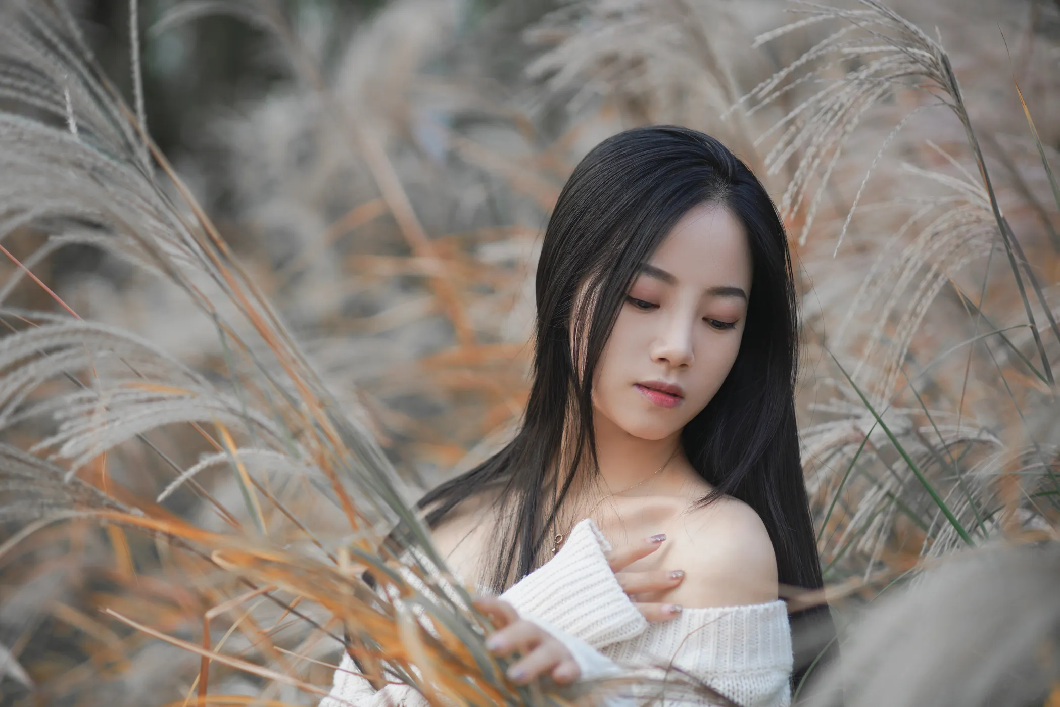 [艺图语] 2022.12.09 Vol.2634 – 藏在芦苇荡中的温柔 兮兮#[26P]-2