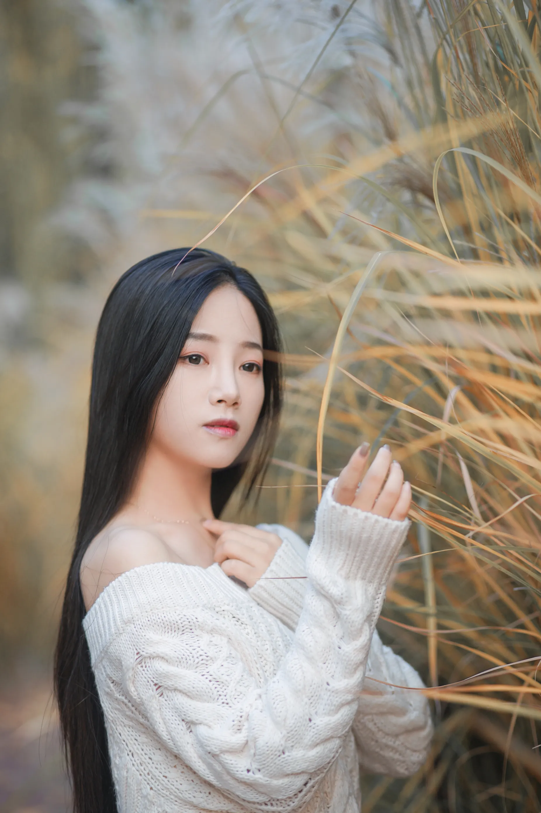[艺图语] 2022.12.09 Vol.2634 – 藏在芦苇荡中的温柔 兮兮#[26P]-4