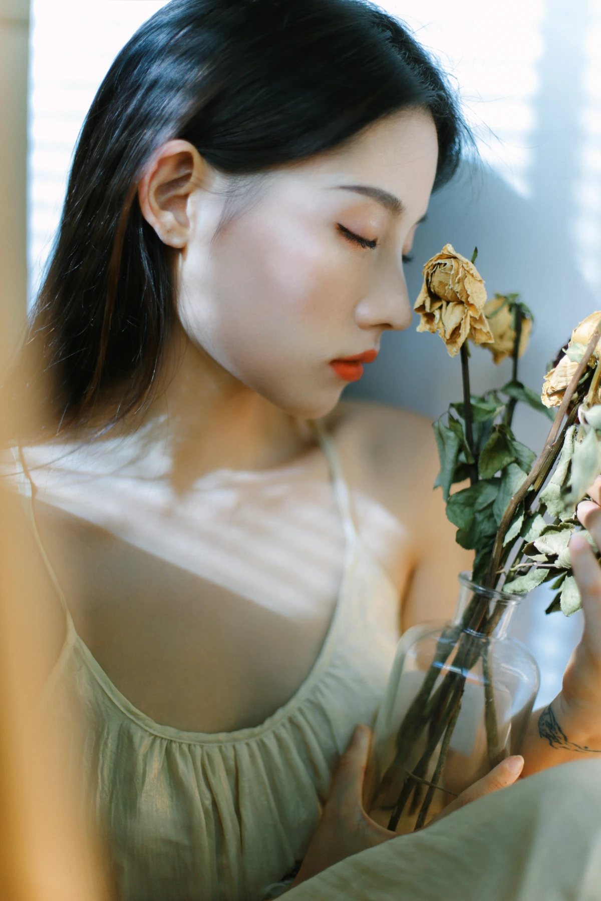 [艺图语] 2022.12.16 Vol.2691 – 光与影 吾蕊#[38P]-9