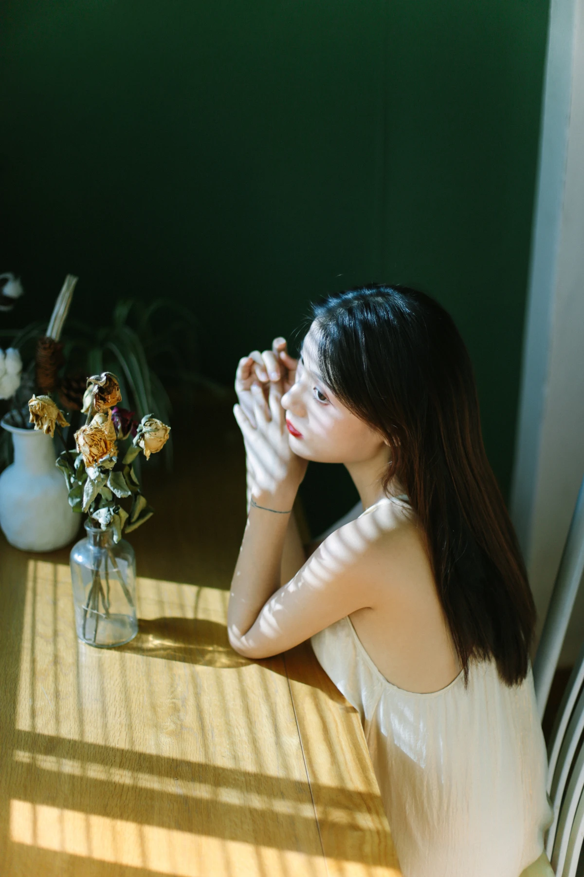 [艺图语] 2022.12.16 Vol.2691 – 光与影 吾蕊#[38P]-8