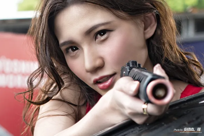 [爱美足] NO.111 蔡译心 洗车趴 高跟美腿外拍 街拍#[44P]-9