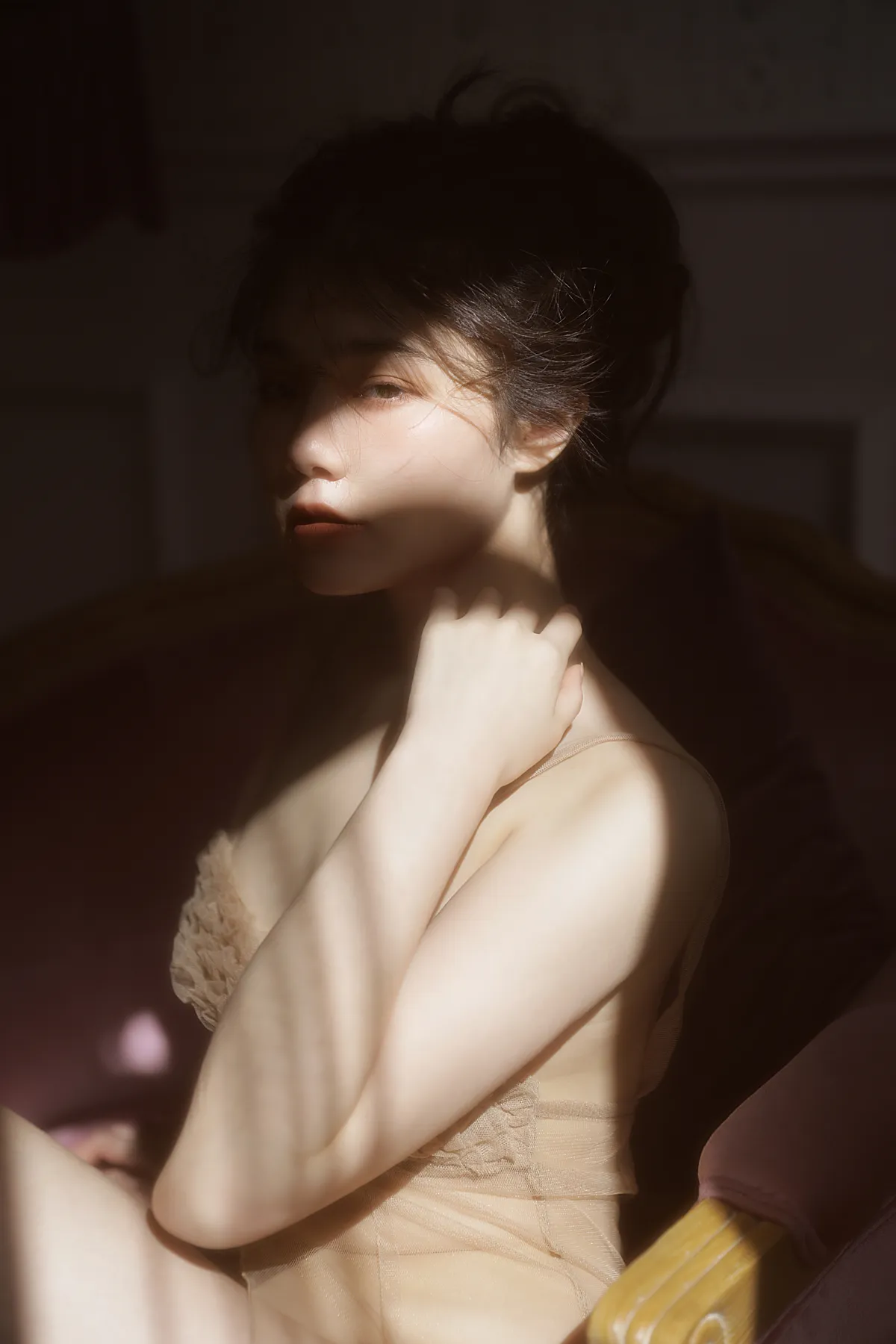 [艺图语] 2022.12.14 Vol.2675 – 光影 33#[24P]-10