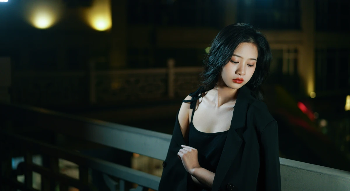 [艺图语] 2022.12.24 Vol.2748 – 夜巷 旺旺小小舒#[22P]-5