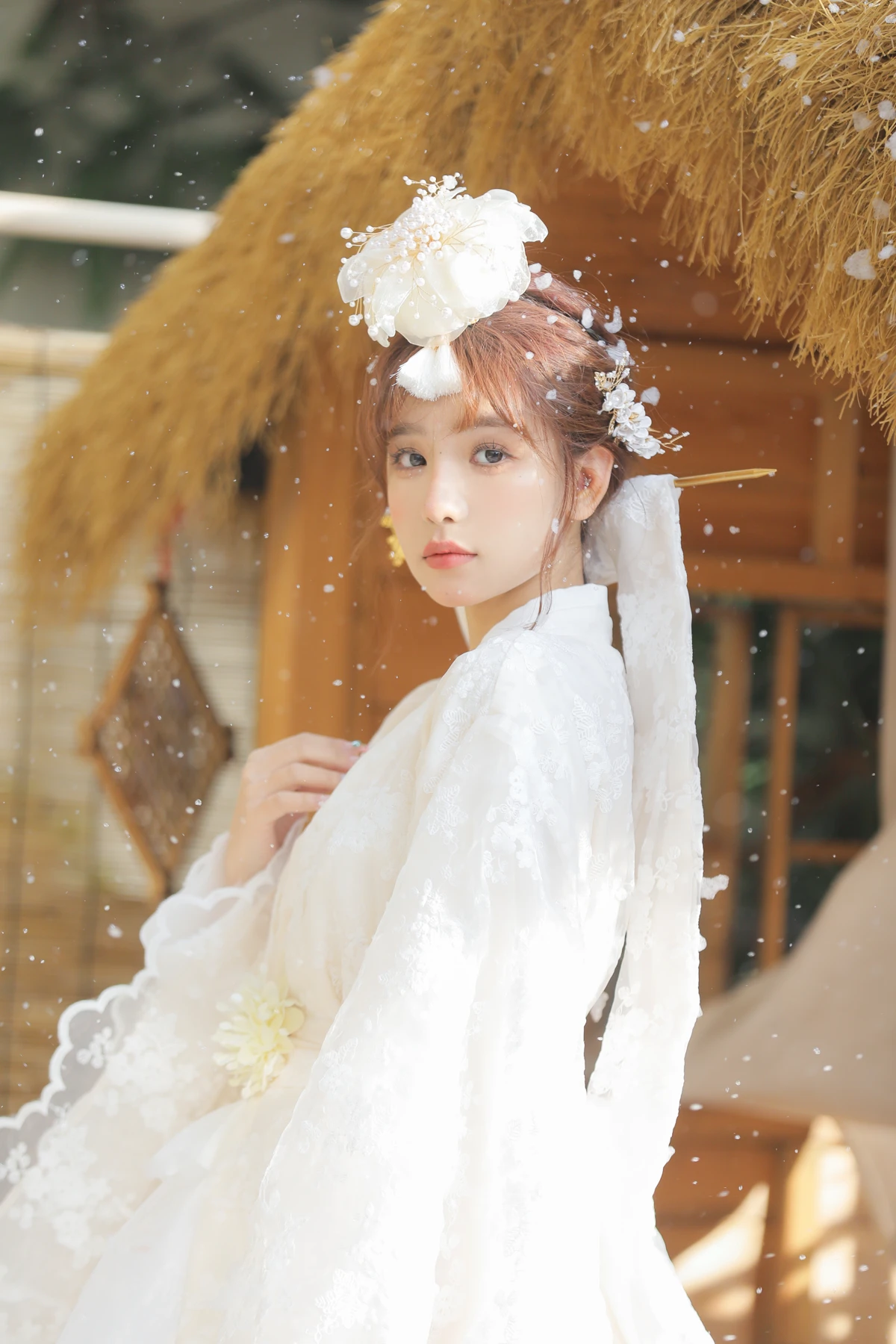 [艺图语] 2023.01.11 Vol.2892 延吉服写真 温思儿vv#[23P]-6