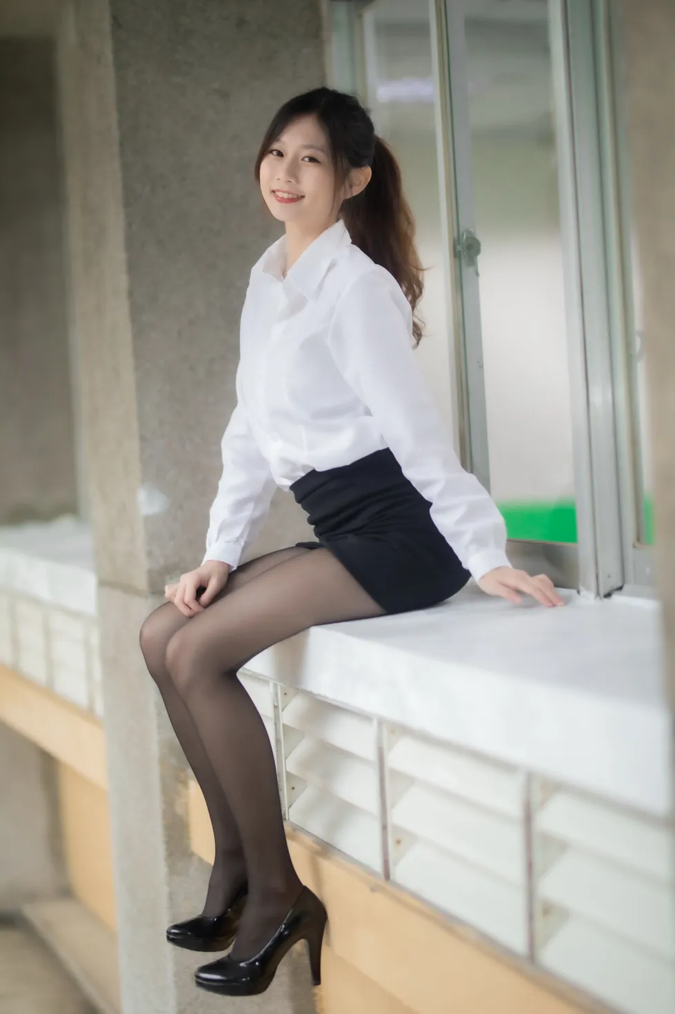 [爱美足] NO.128 Dolly Liu OL黑丝高跟美腿 街拍#[31P]-10