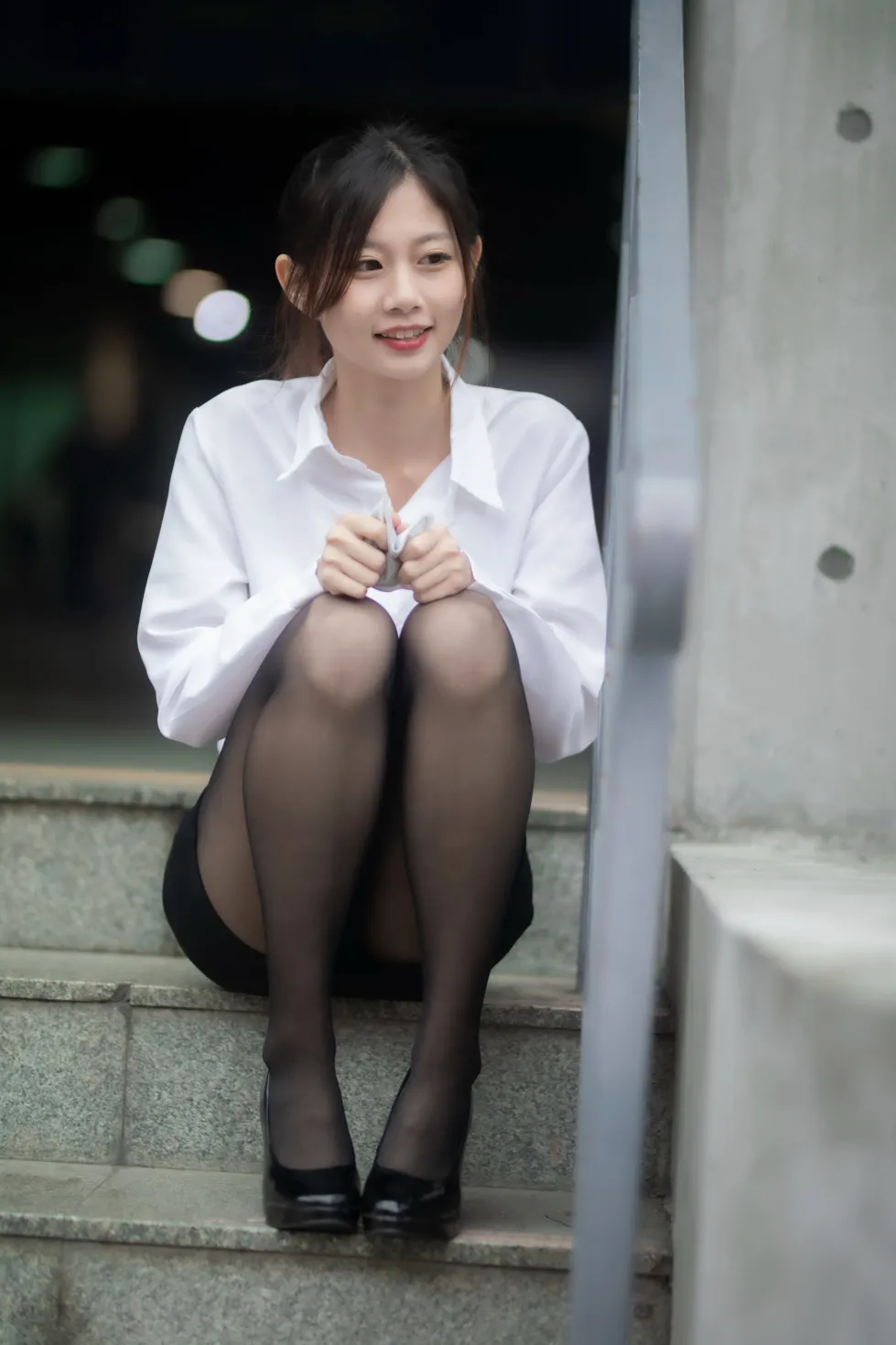 [爱美足] NO.128 Dolly Liu OL黑丝高跟美腿 街拍#[31P]-1
