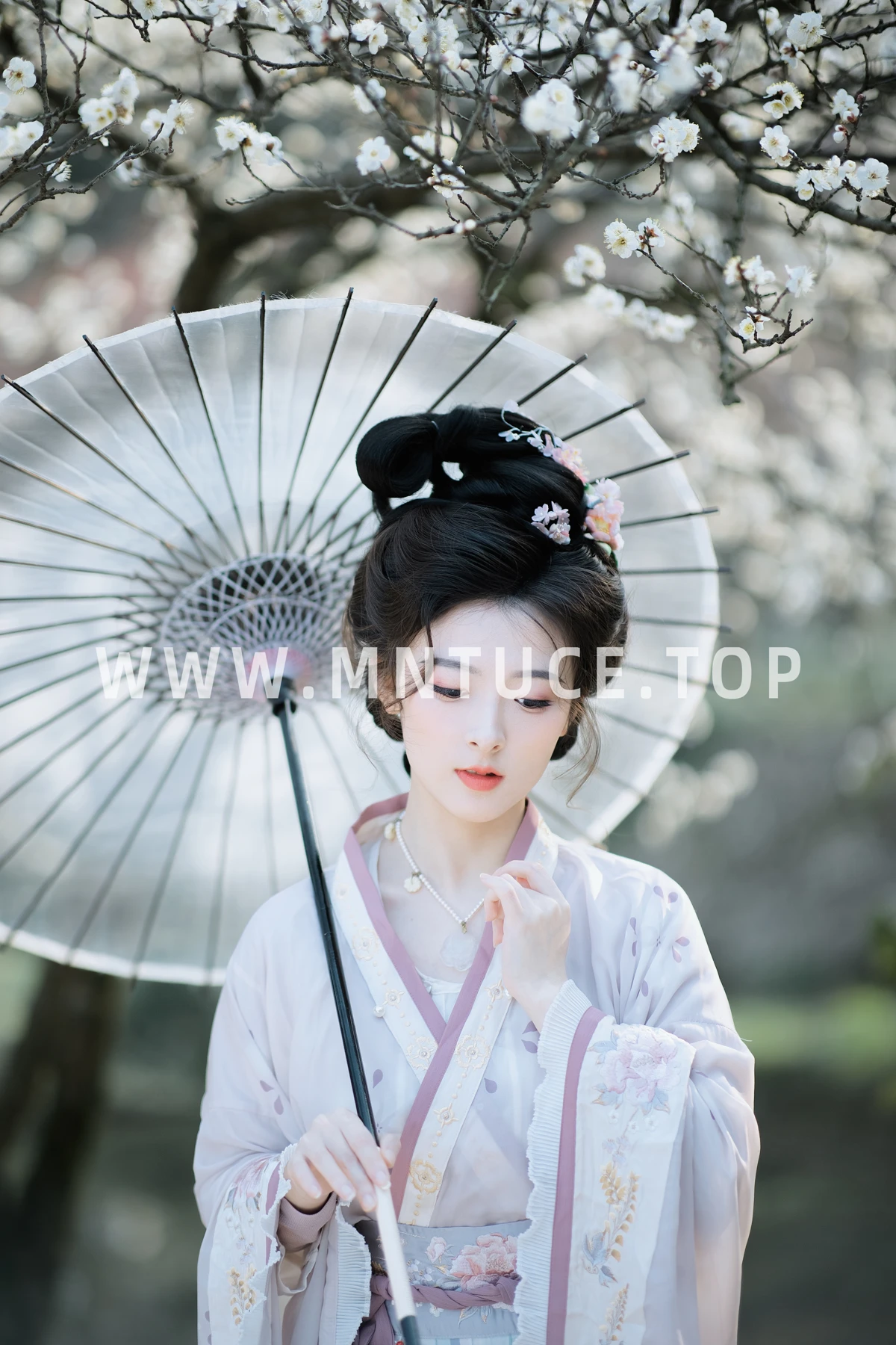 [艺图语] 2023.03.08 Vol.3022 初春探梅 明姝菜菜#[46P]-10