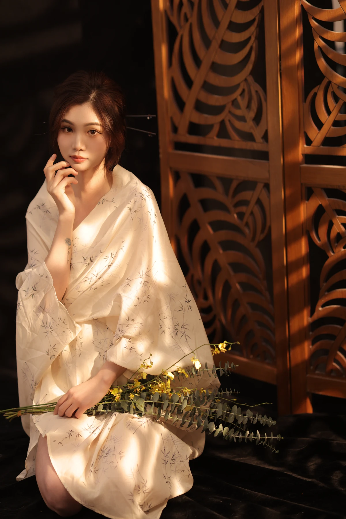[艺图语] 2023.01.05 Vol.2841 – 暮色 Juuuudy兒#[22P]-2