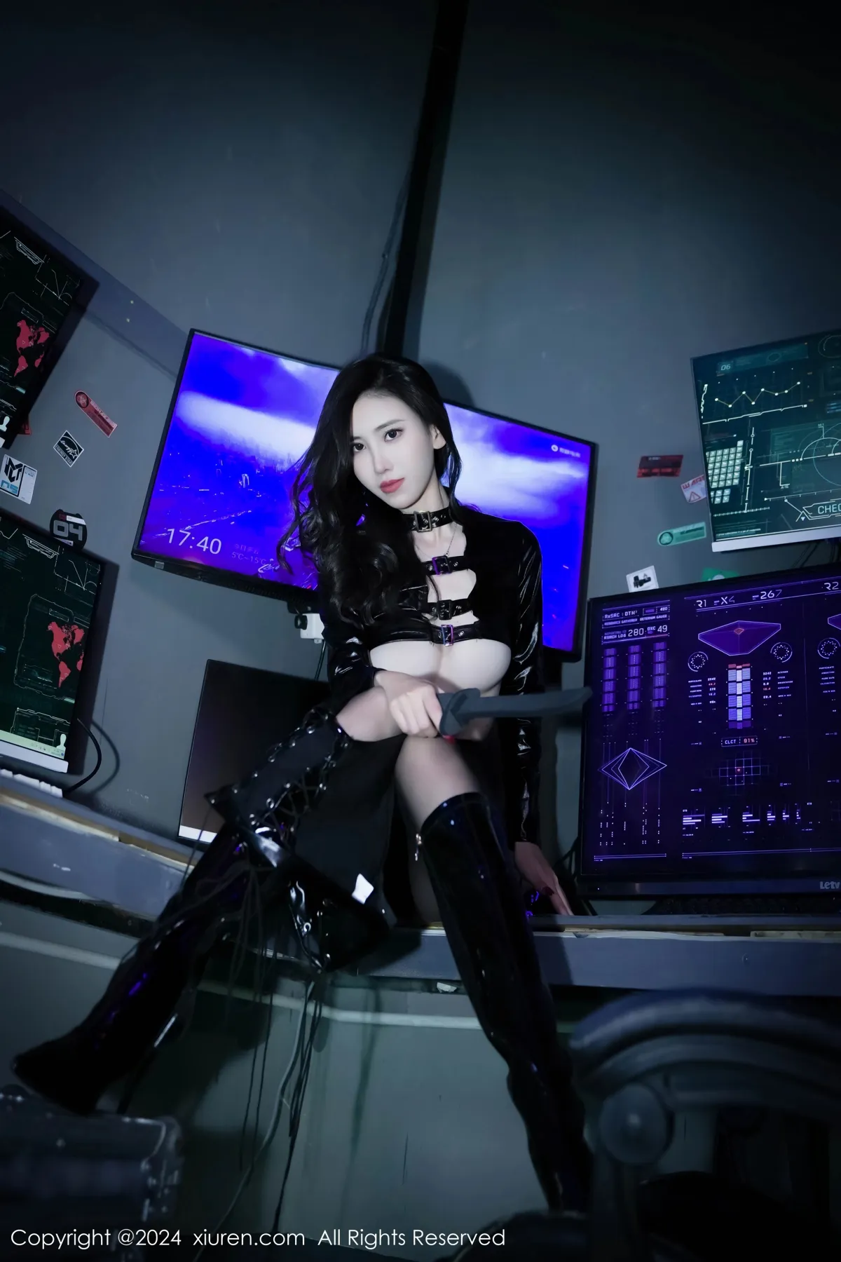 [秀人网] 2024.03.13 No.8219 章芃芃#[72P]-1