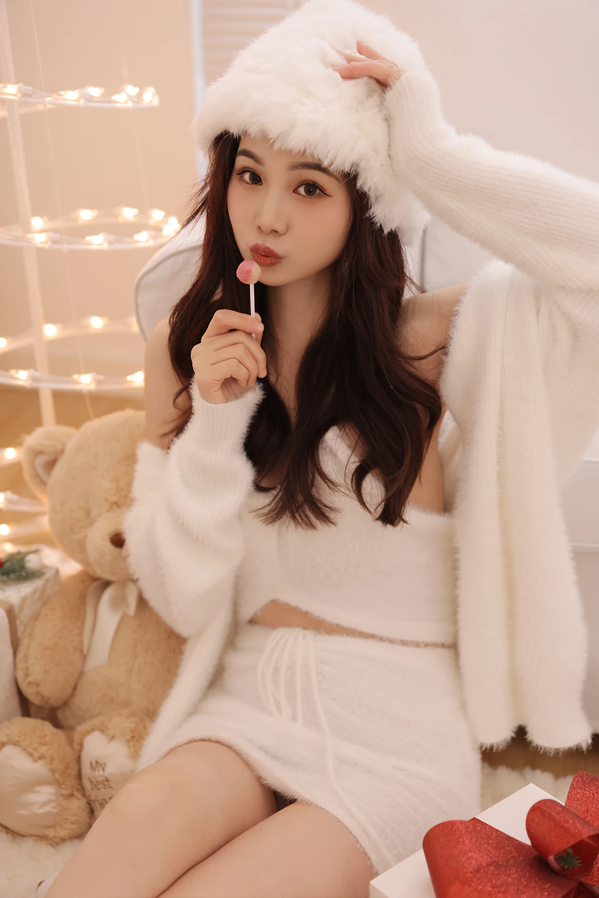 [艺图语] 2022.12.25 Vol.2755 – 圣诞 Juuuudy兒#[23P]-5