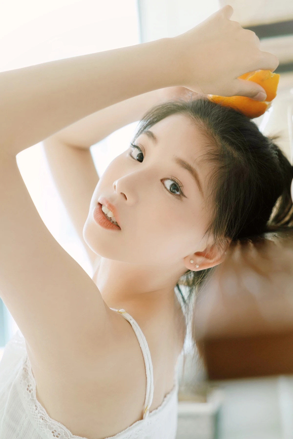 [艺图语] 2022.12.16 Vol.2694 – 淘气的小橙子 小怡#[25P]-10