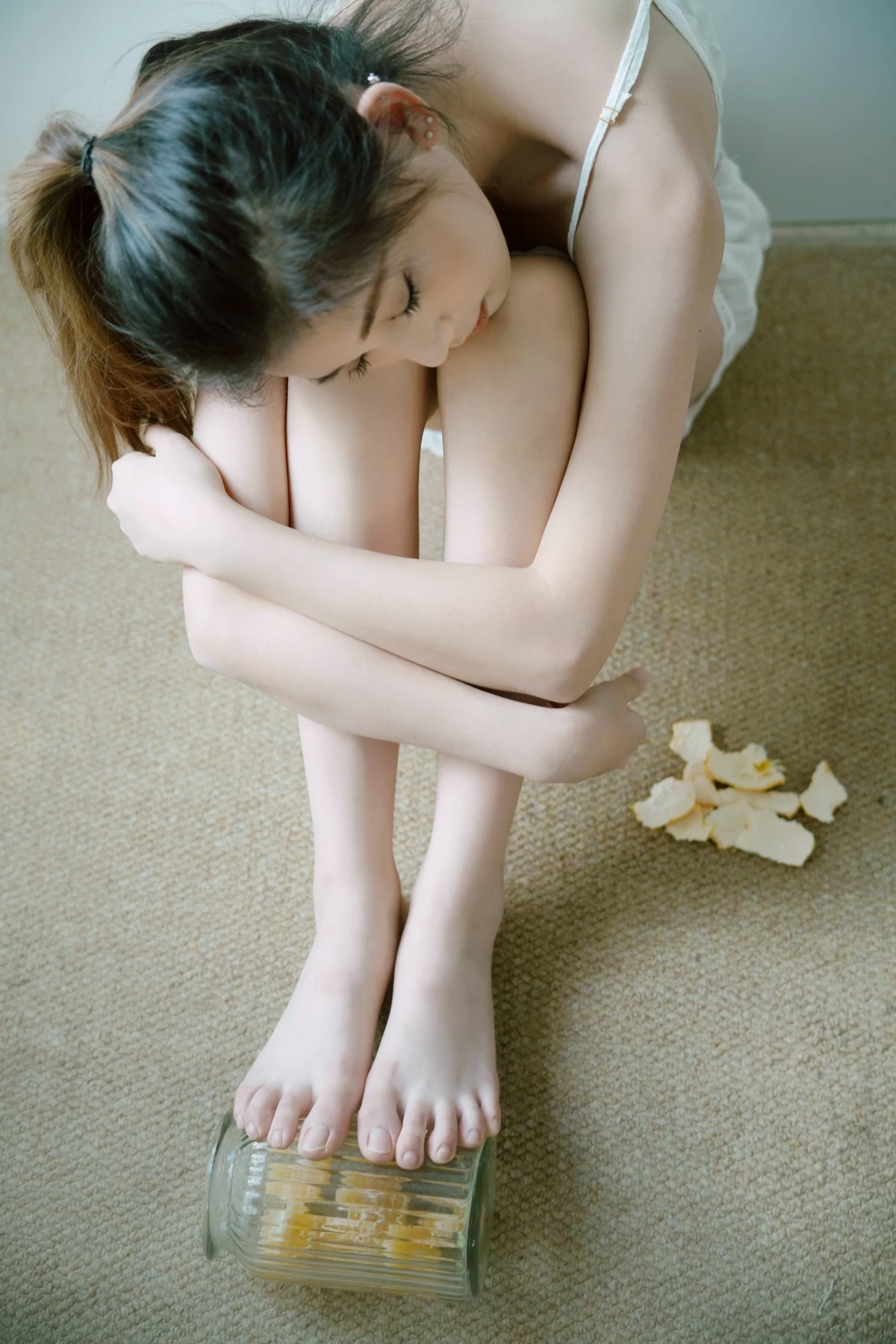 [艺图语] 2022.12.16 Vol.2694 – 淘气的小橙子 小怡#[25P]-4