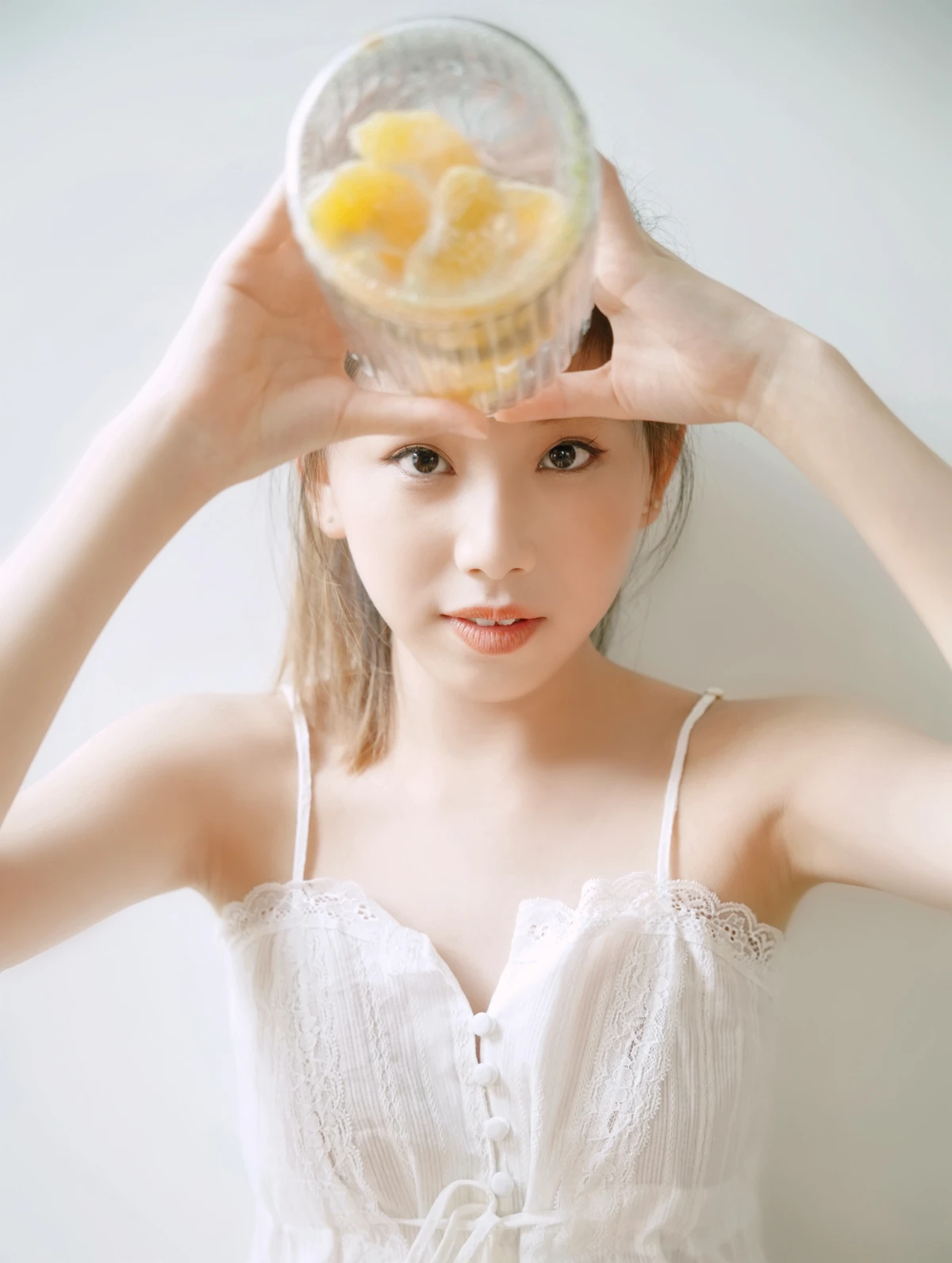 [艺图语] 2022.12.16 Vol.2694 – 淘气的小橙子 小怡#[25P]-5