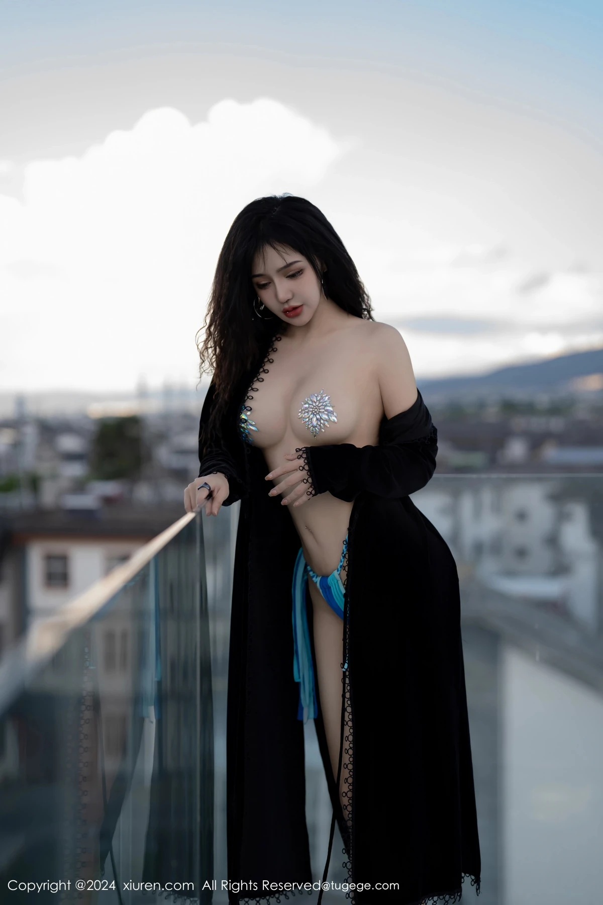 [秀人网] 2024.04.28 No.8460 文静儿#[57P]-1