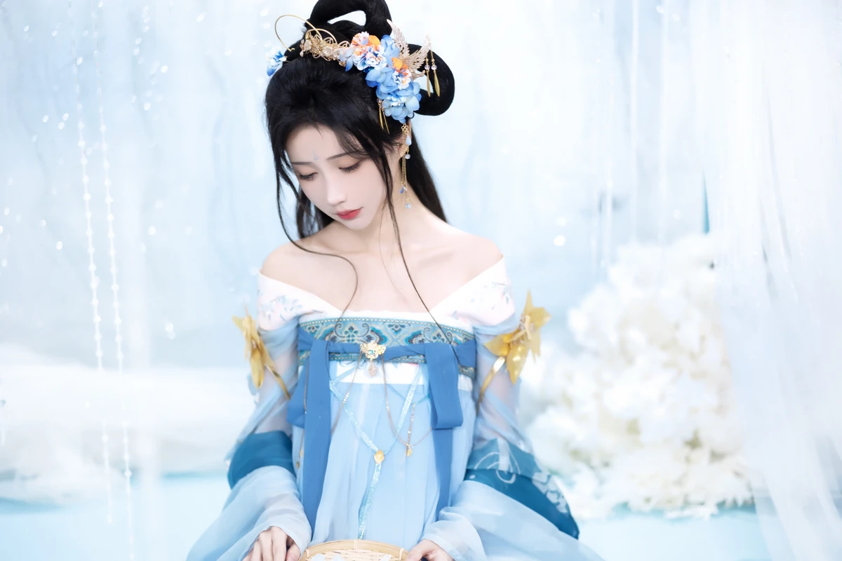 [艺图语] 2023.02.08 Vol.3001 枕边书 -绮罗生的小苏苏-#[26P]-8