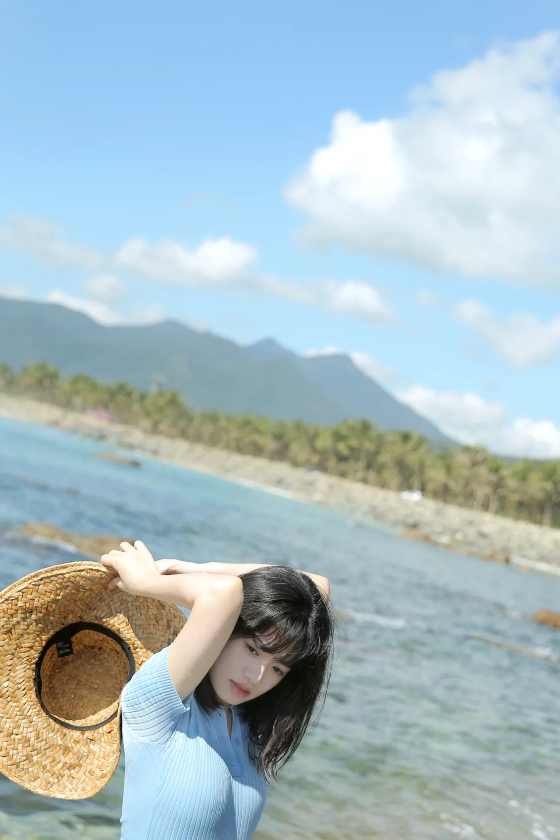[艺图语] 2022.12.09 Vol.2637 – 海岛盛夏 叛逆的捡捡唯#[25P]-9