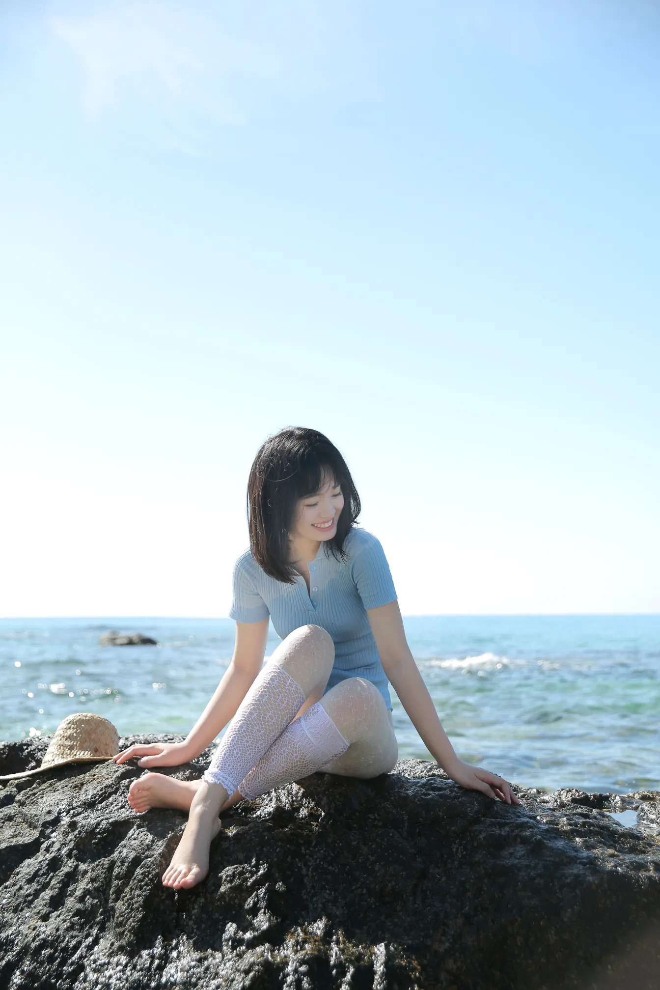 [艺图语] 2022.12.09 Vol.2637 – 海岛盛夏 叛逆的捡捡唯#[25P]-5