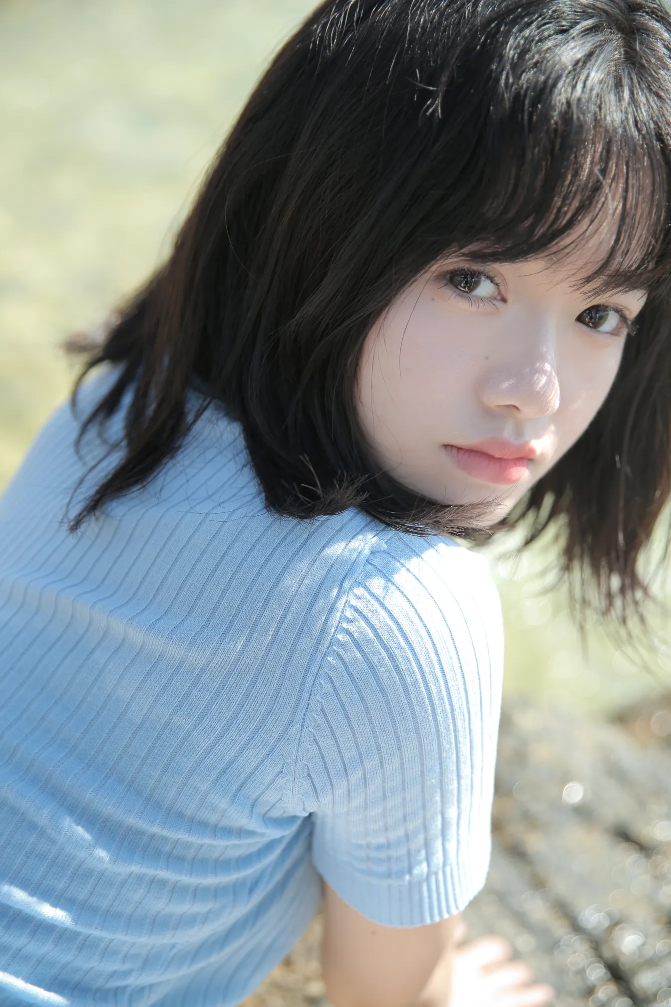 [艺图语] 2022.12.09 Vol.2637 – 海岛盛夏 叛逆的捡捡唯#[25P]-6