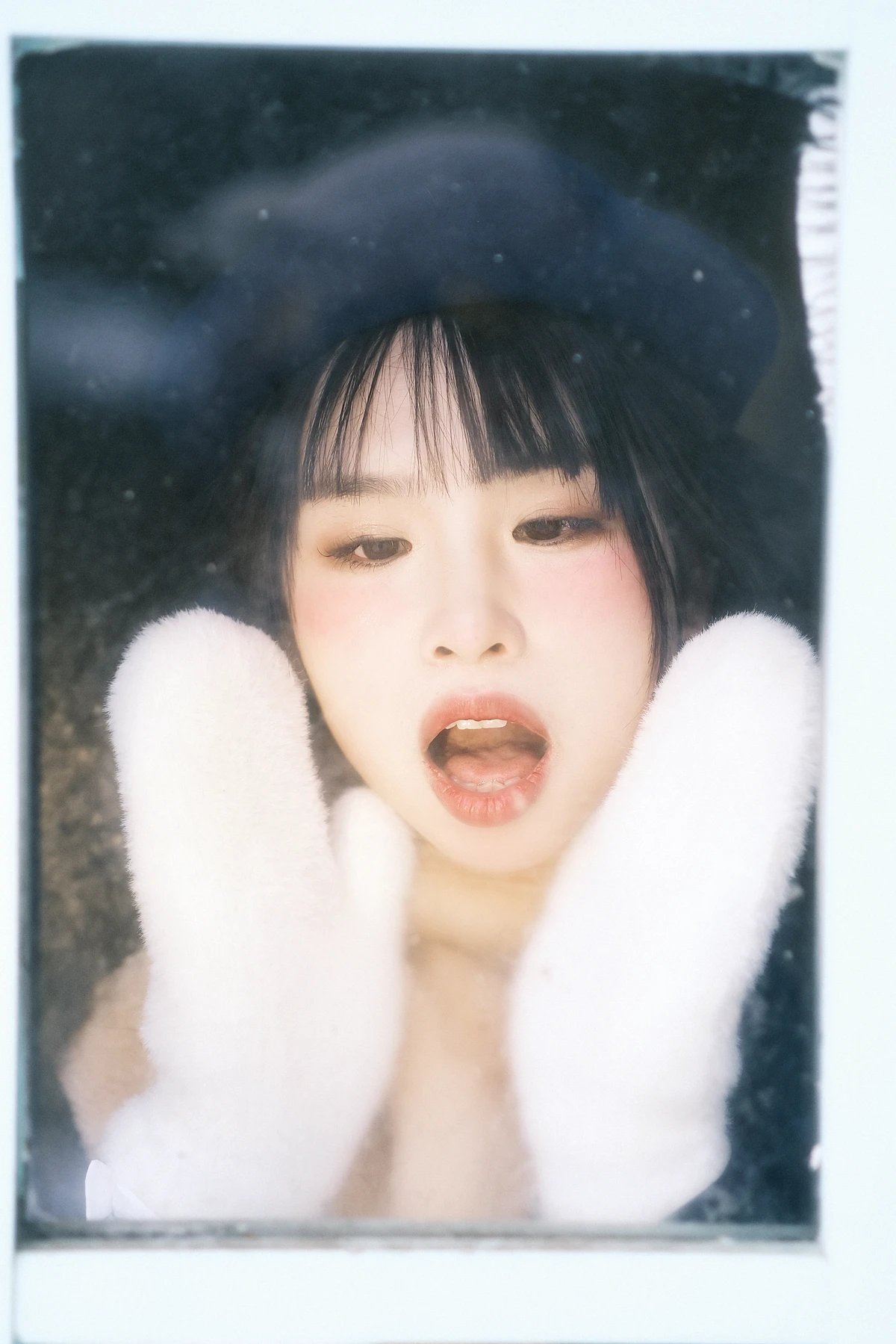 [艺图语] 2022.12.28 Vol.2775 – 初雪降临时 会想起我吗 甜茶#[23P]-4
